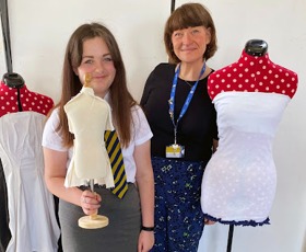 Hewett Academy Student Takes Top Spot in Acclaimed National Fashion Competition June 2023 (1)