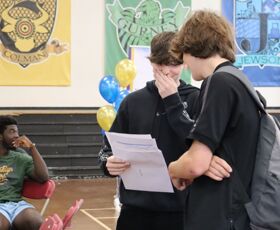 Hewett GCSE Results Day 2023 (4)